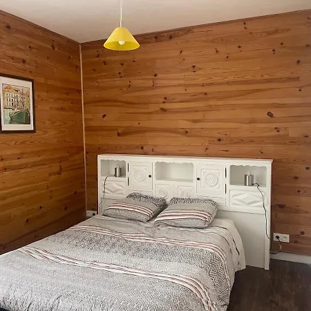 Prázdninový dům Maison De Tisserand 10 Pers Gesté